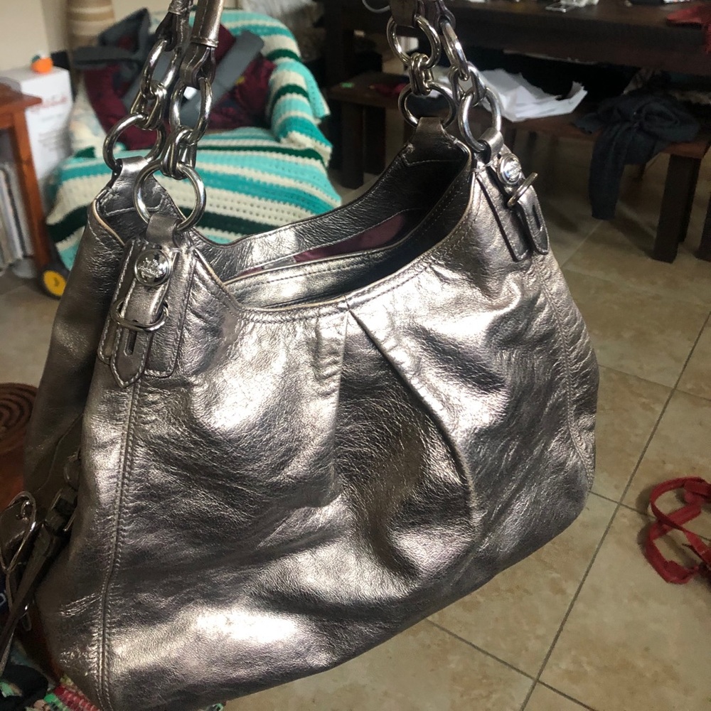 Genuine Coach pewter leather purse with dust bag